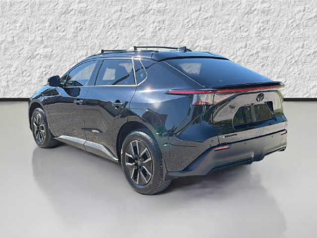 Used 2026 Toyota bZ AWD/4WD image 5