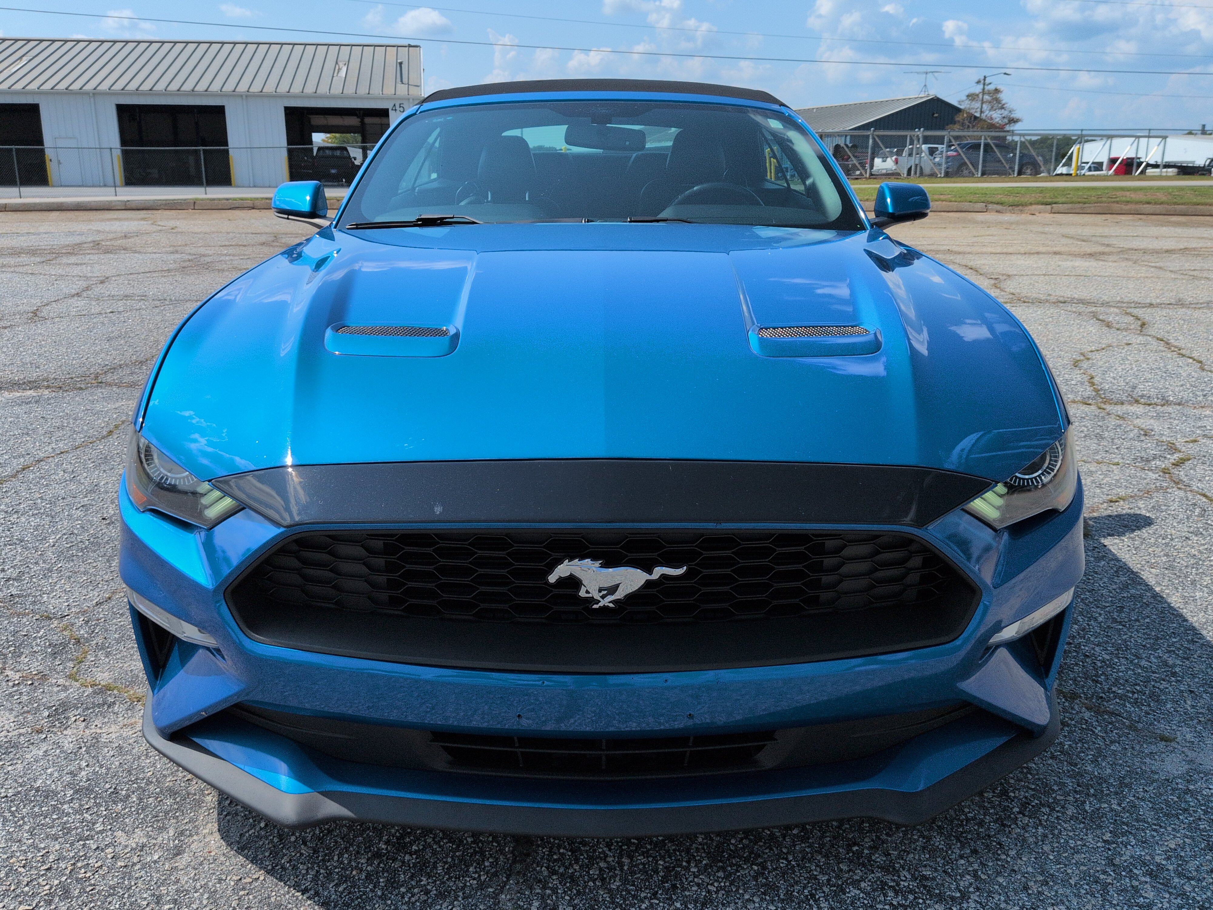 Certified 2020 Ford Mustang Premium RWD image 7