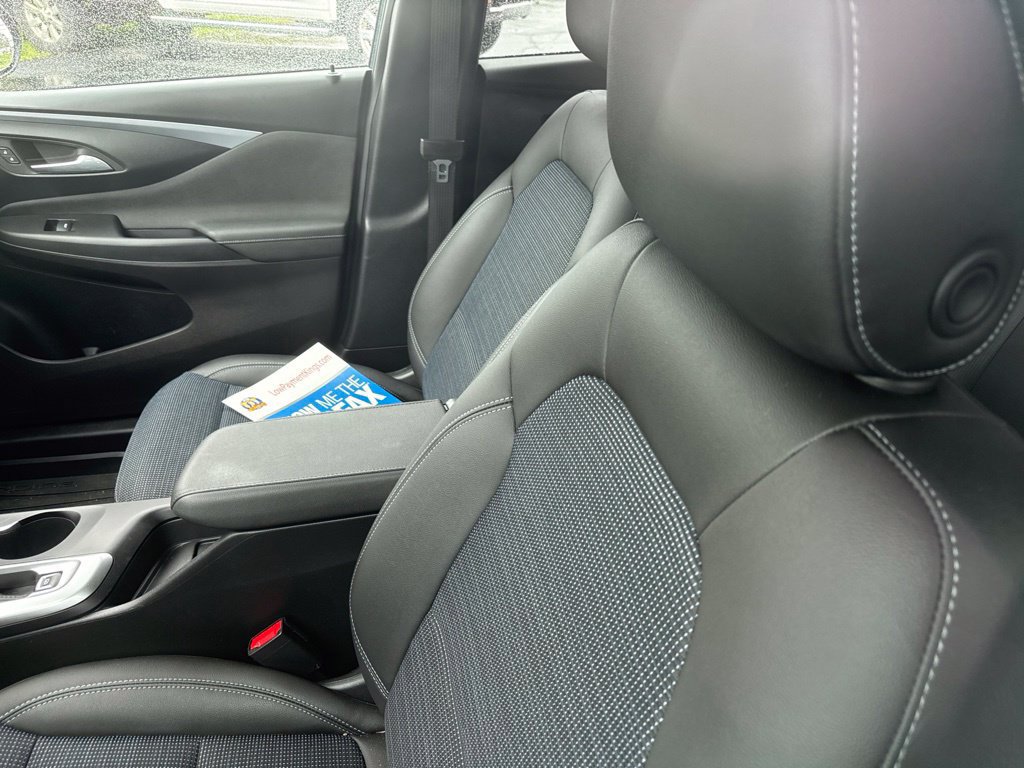 Used 2025 Buick Envista Preferred FWD image 26