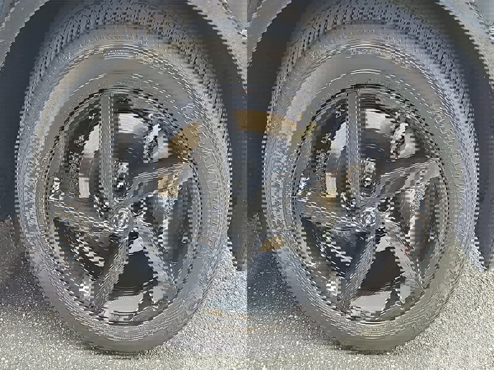 Used 2024 Nissan Ariya FWD image 12