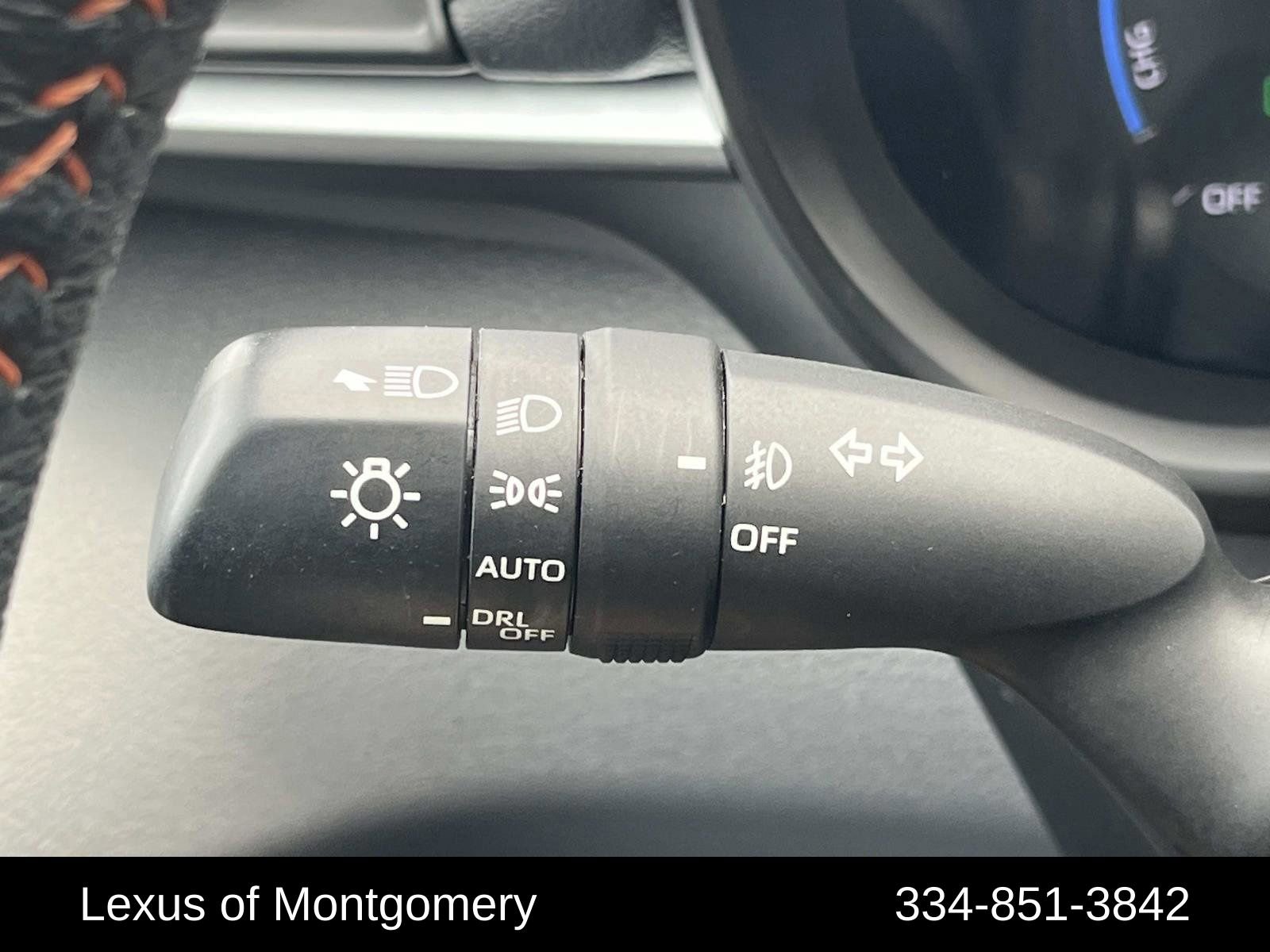 Used 2021 Toyota Sienna XSE image 31