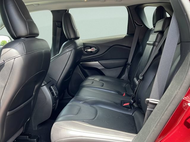 Used 2019 Jeep Cherokee Limited AWD/4WD image 10