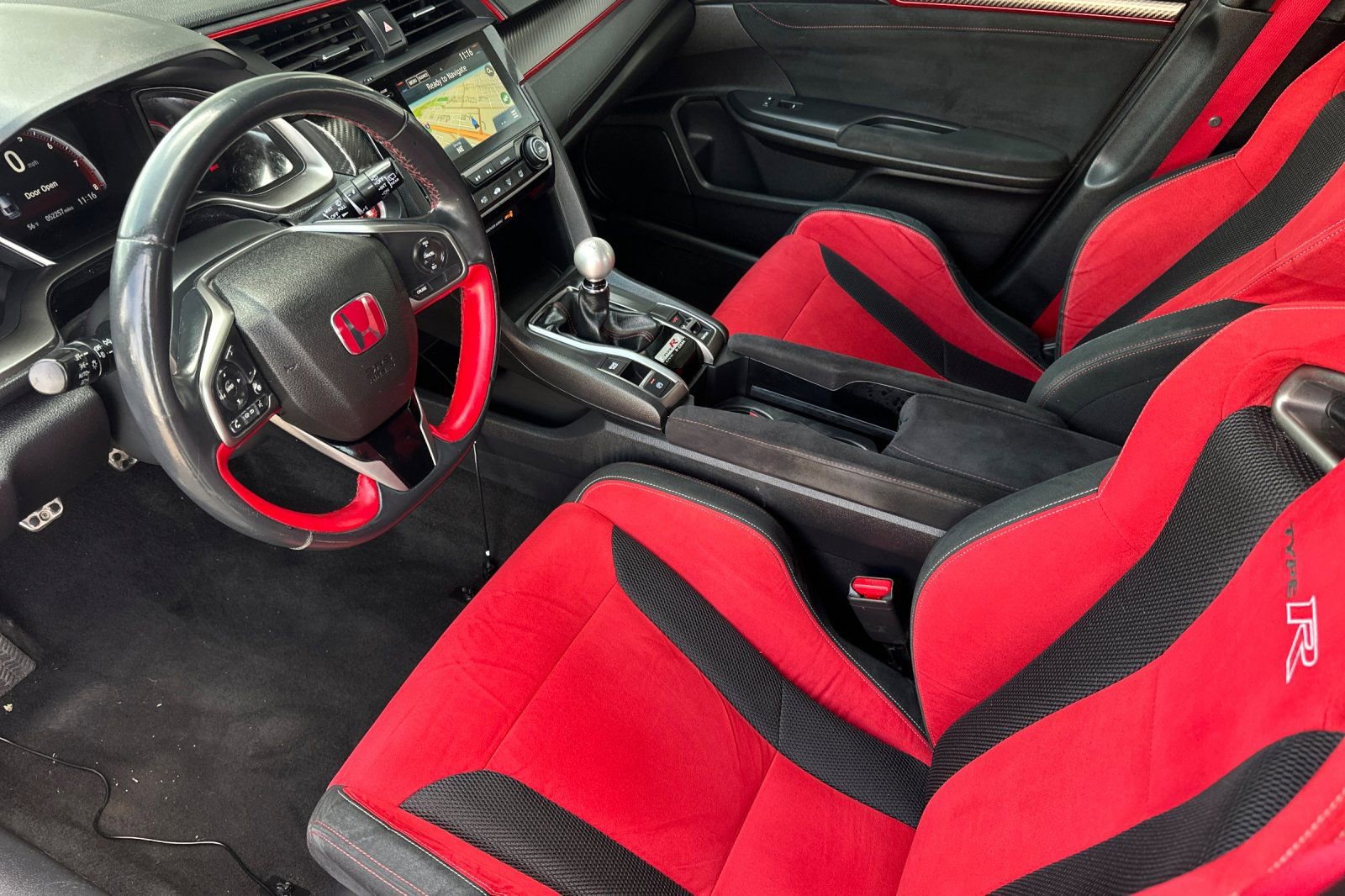 Used 2019 Honda Civic Type R image 10
