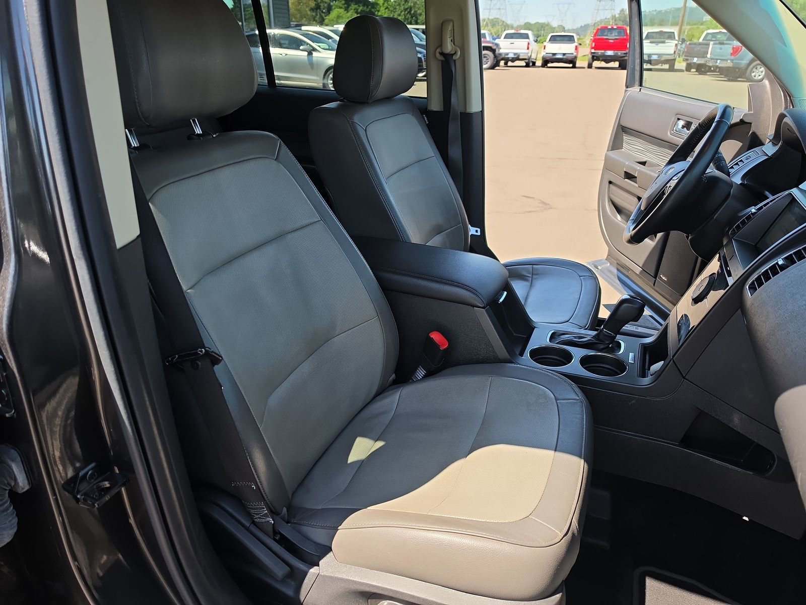 Used 2019 Ford Flex Limited w/ Limited Appearance Package AWD/4WD image 20