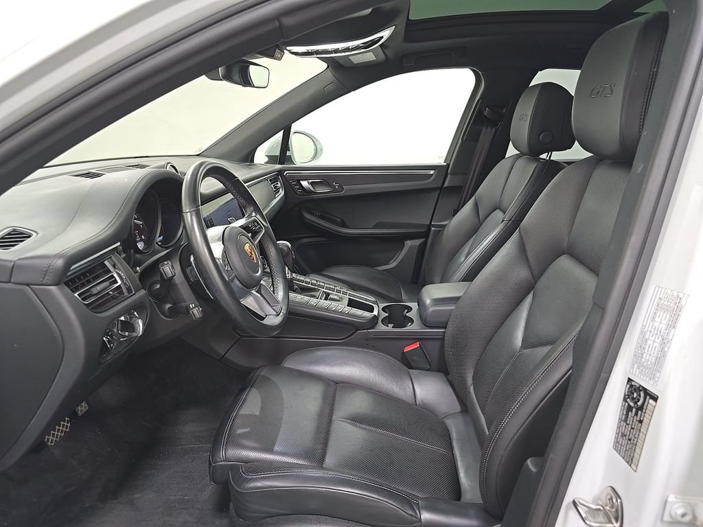 Used 2021 Porsche Macan GTS w/ Premium Package Plus (PF9) AWD/4WD image 3