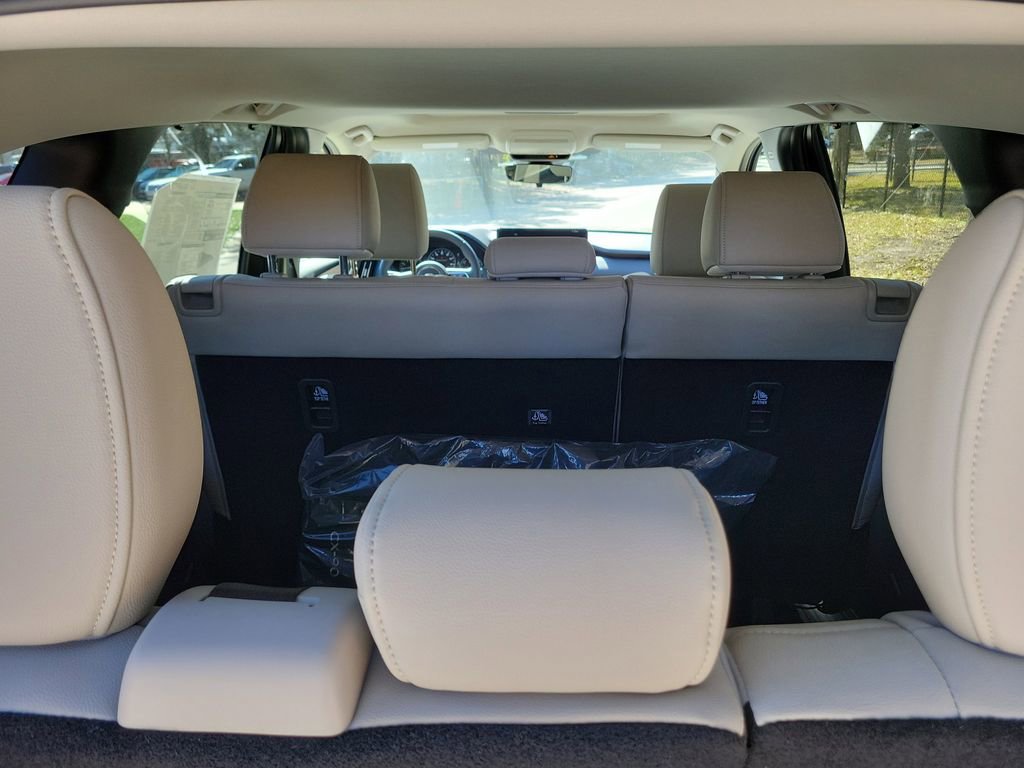 New 2026 MAZDA CX-90 3.3 Turbo w/ Preferred Package image 9