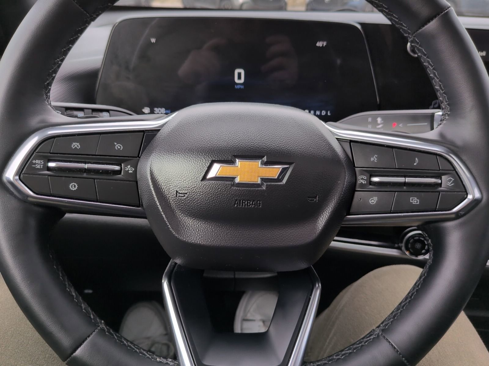 Used 2025 Chevrolet Equinox LT image 18