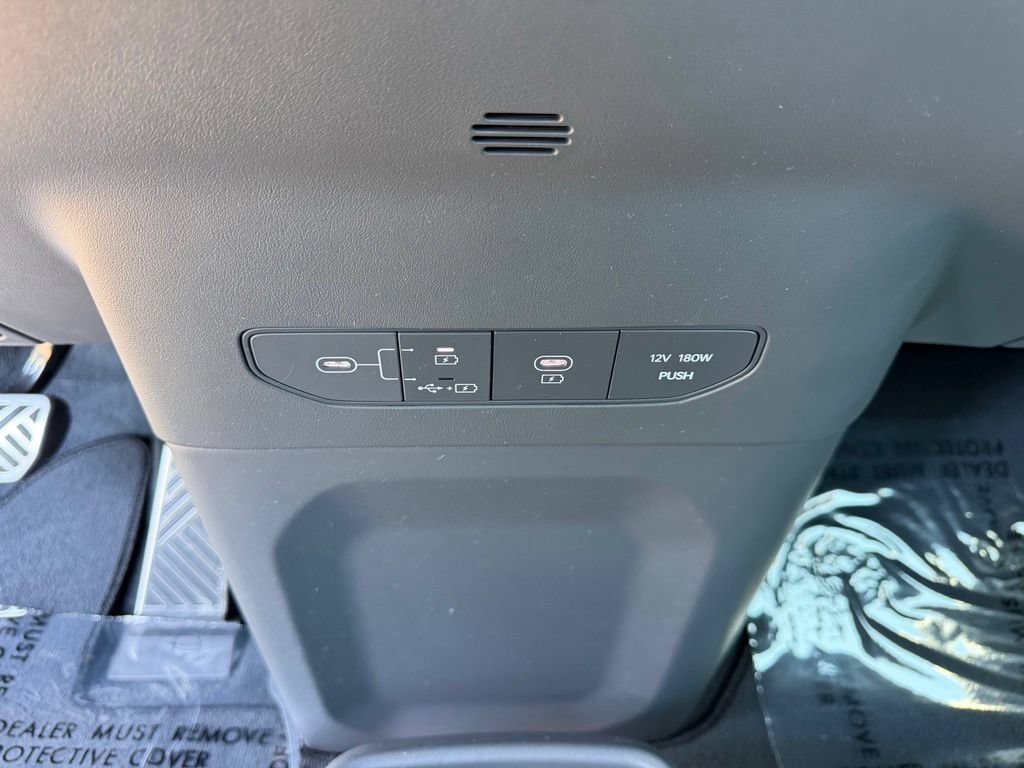 Used 2024 Kia EV9 GT-Line AWD/4WD image 25