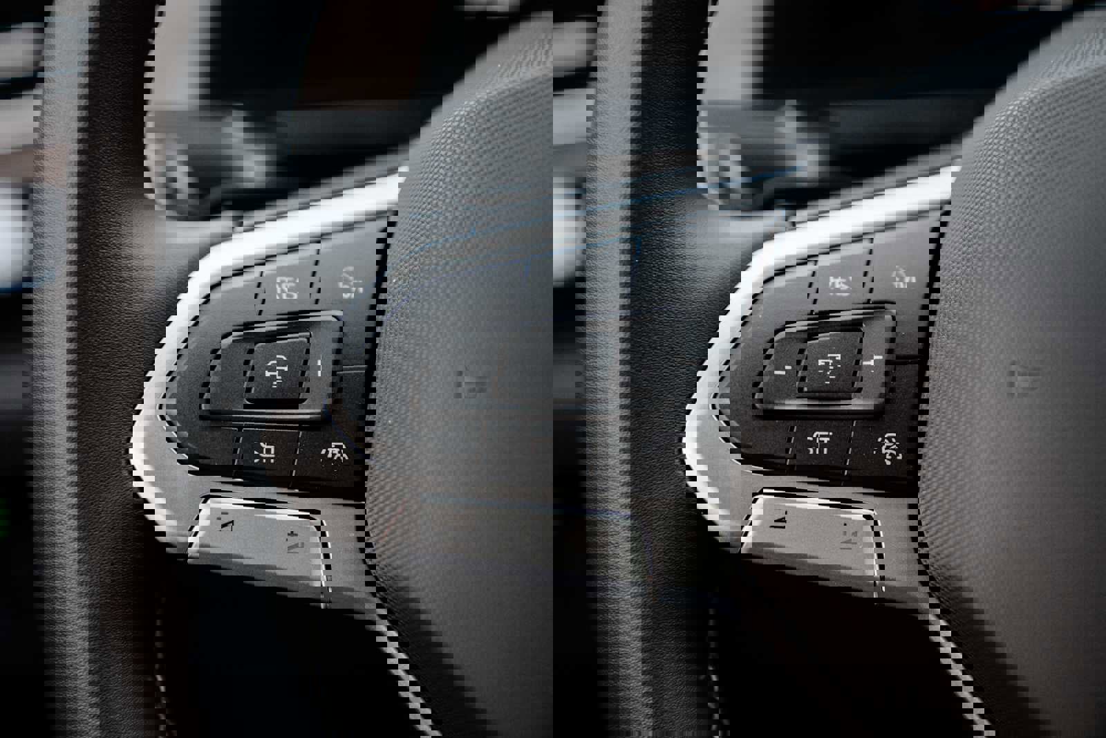 New 2026 Volkswagen Atlas SE image 27