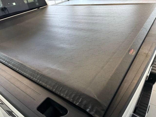 Used 2015 GMC Sierra 1500 SLE image 39