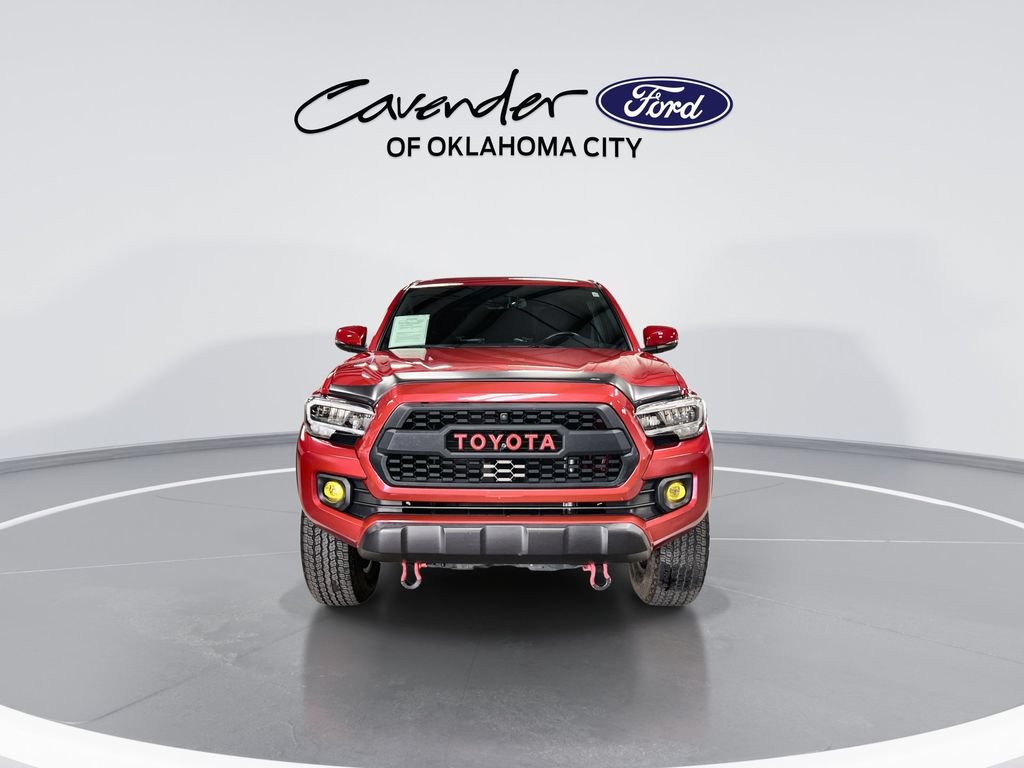 Used 2023 Toyota Tacoma TRD Off-Road w/ Advanced Technology Package AWD/4WD image 3