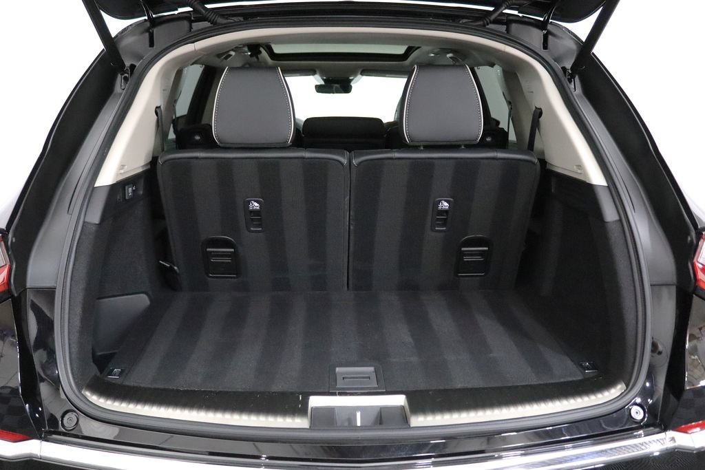 Certified 2026 Acura MDX w/ Advance Package AWD/4WD image 29