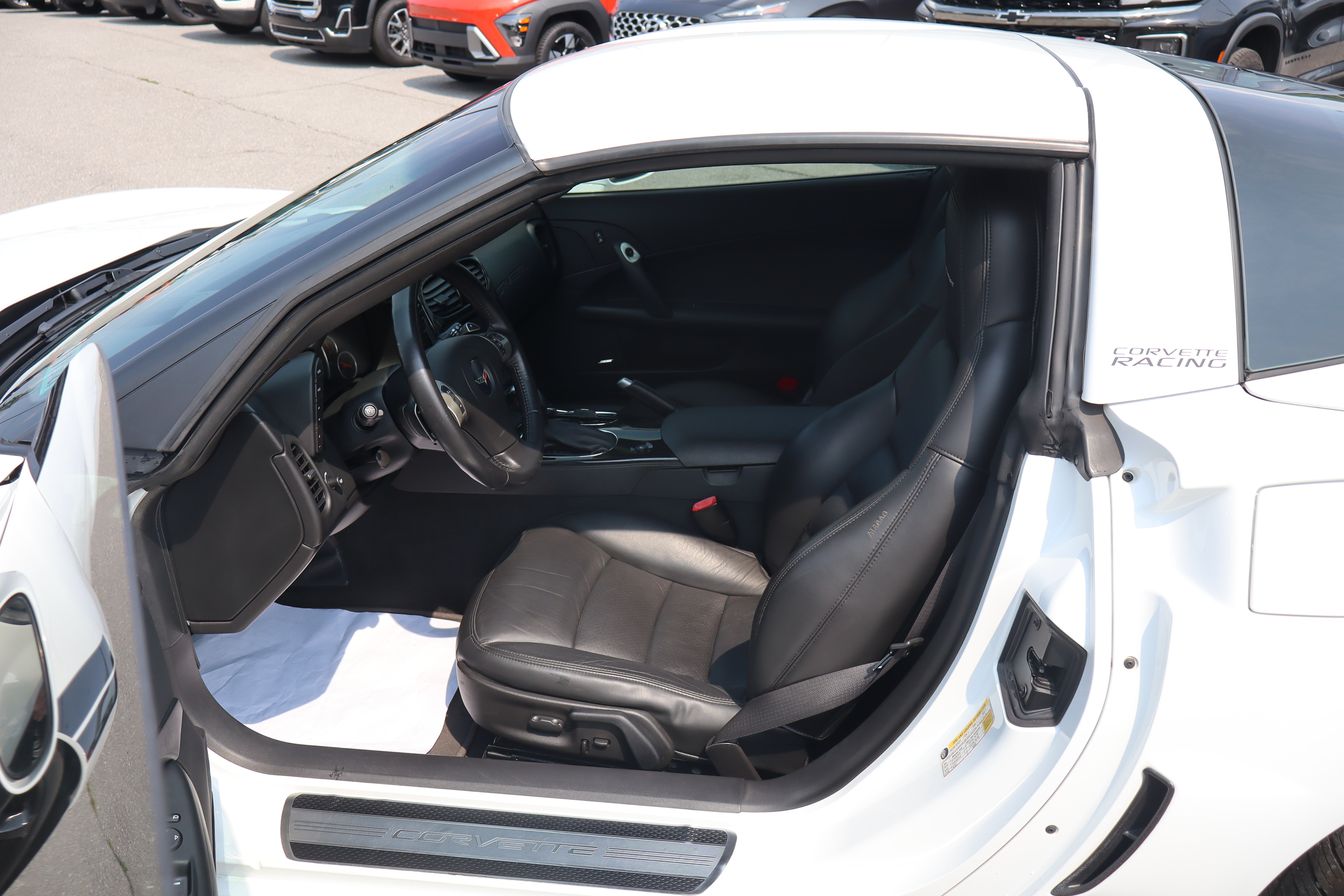 Used 2011 Chevrolet Corvette Grand Sport w/ Preferred Equipment Group RWD image 14