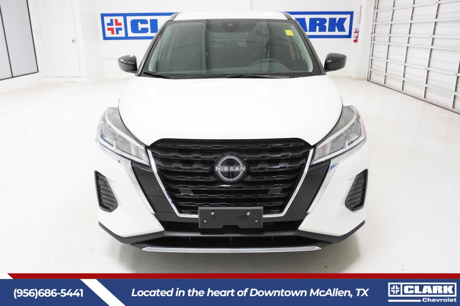 Used 2024 Nissan Kicks S image 2