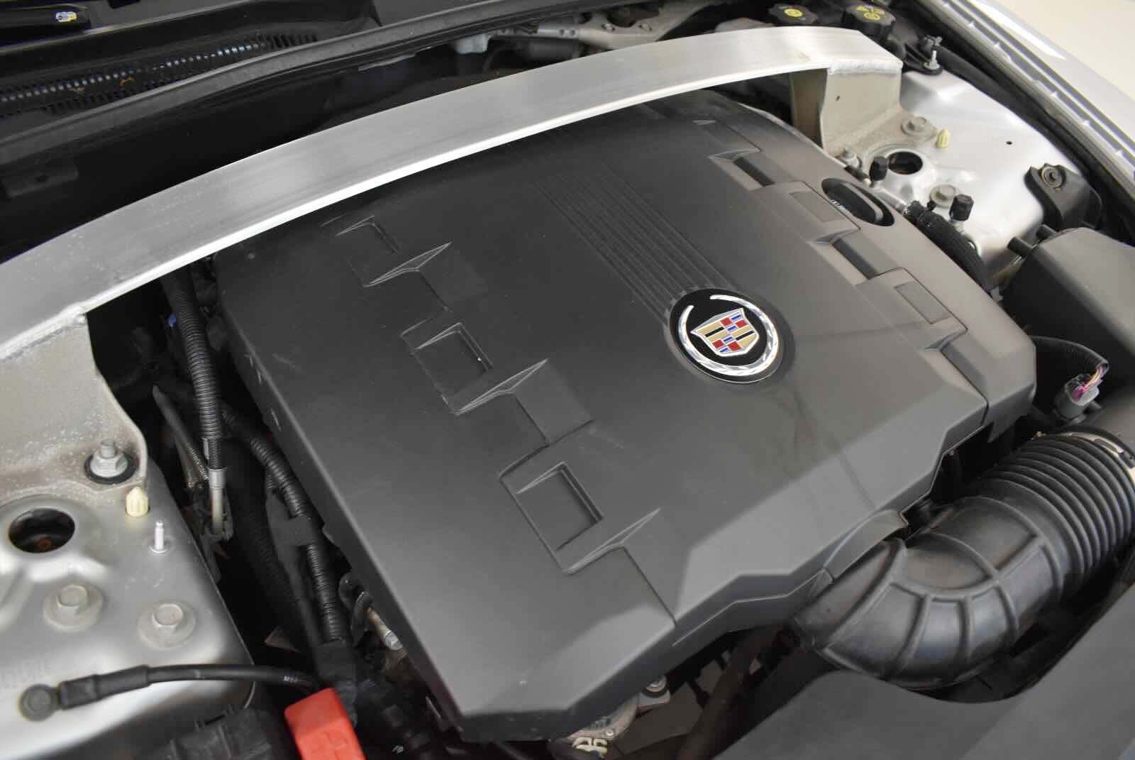 Used 2010 Cadillac CTS Luxury AWD/4WD image 32