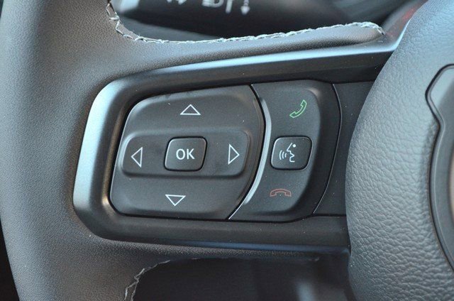 New 2026 Jeep Gladiator Rubicon AWD/4WD image 17