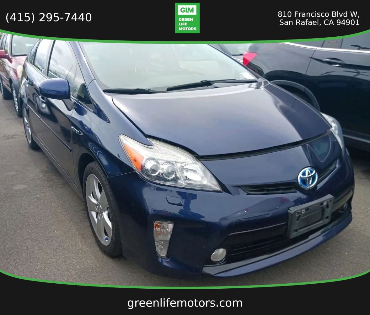 Used 2012 Toyota Prius Five FWD image 2