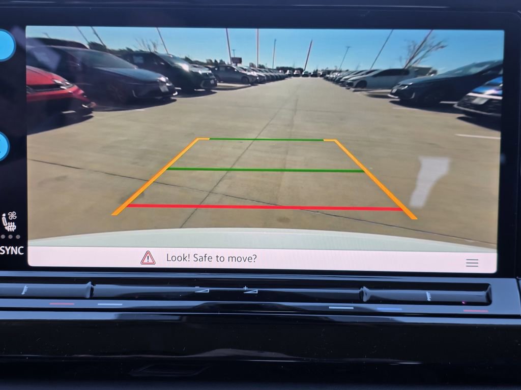 New 2026 Volkswagen Atlas SE image 13