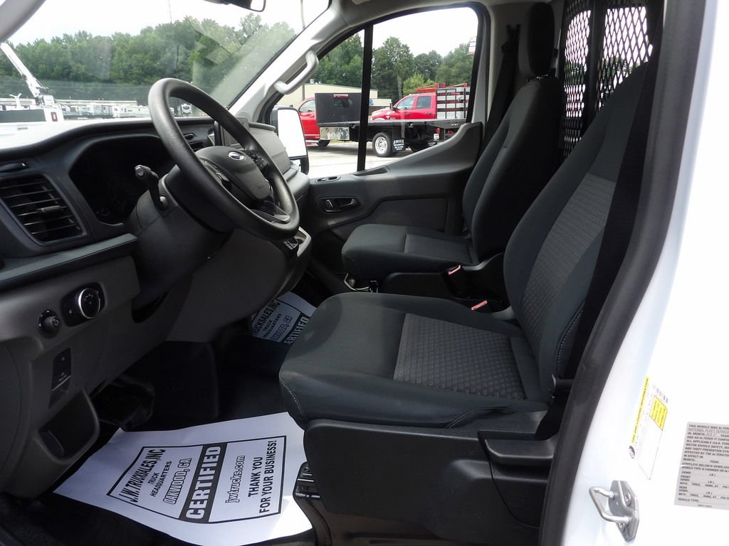 Used 2025 Ford Transit 250 Low Roof w/ Exterior Upgrade Package RWD image 16