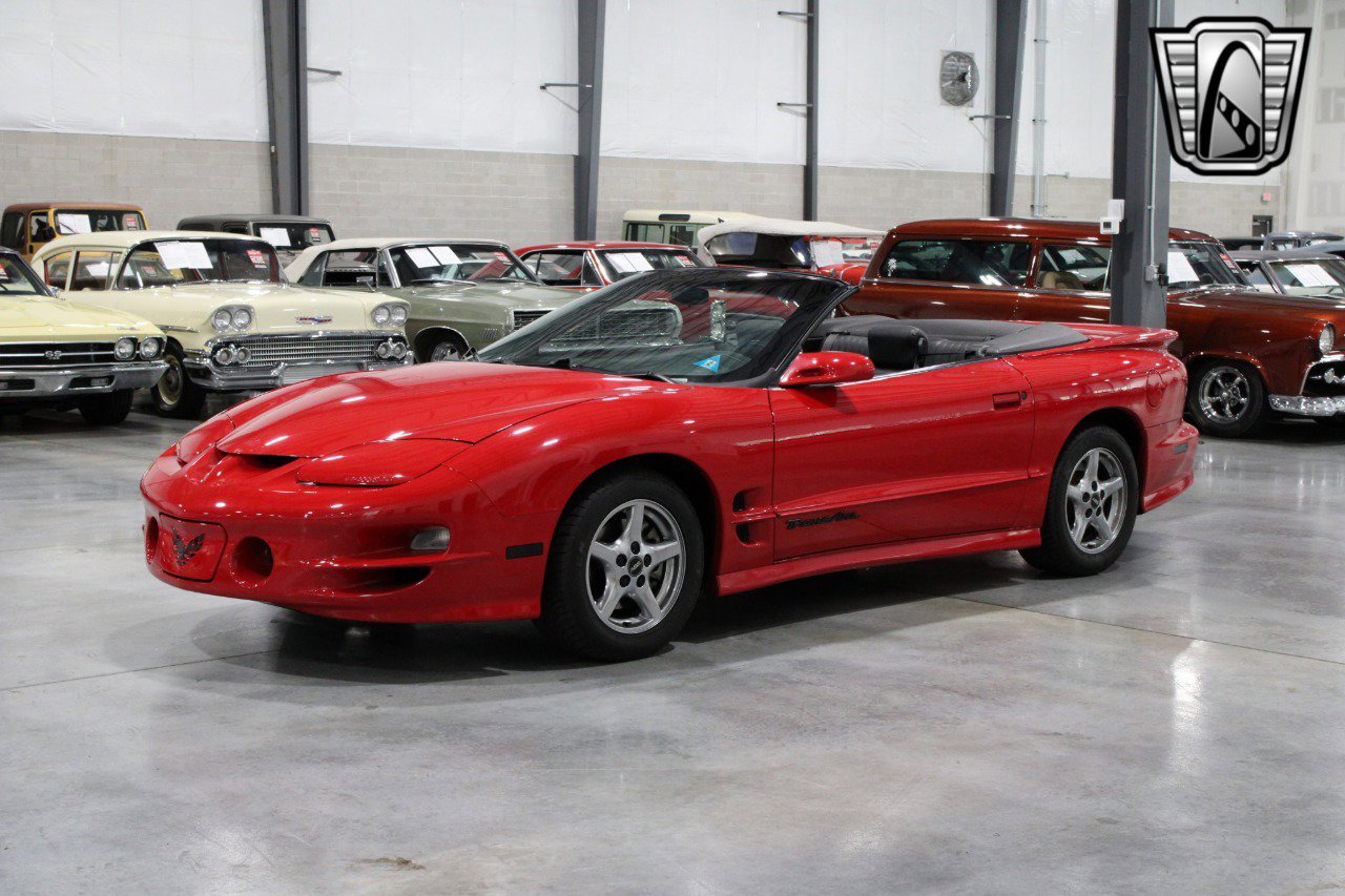 Used 2002 Pontiac Firebird Trans Am image 2