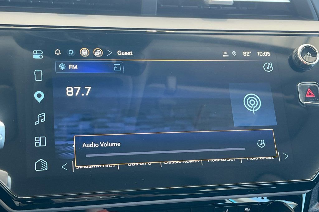 New 2027 Chevrolet Bolt RS w/ Technology Package FWD image 15