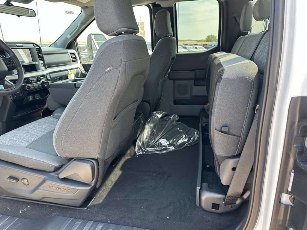 New 2026 Ford F350 XLT AWD/4WD image 28