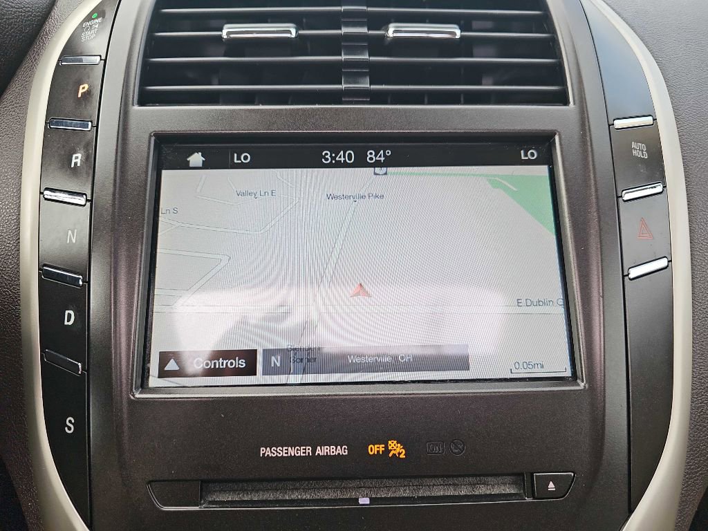 Used 2017 Lincoln MKC Reserve w/ Lincoln MKC Climate Package image 28