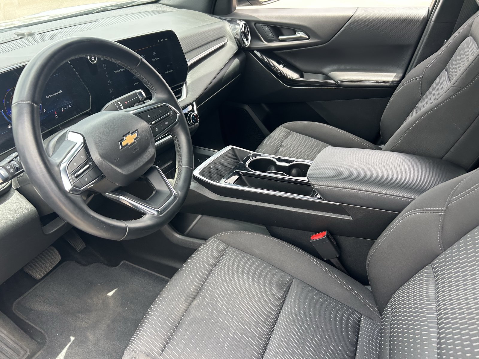Used 2025 Chevrolet Equinox LT FWD image 27