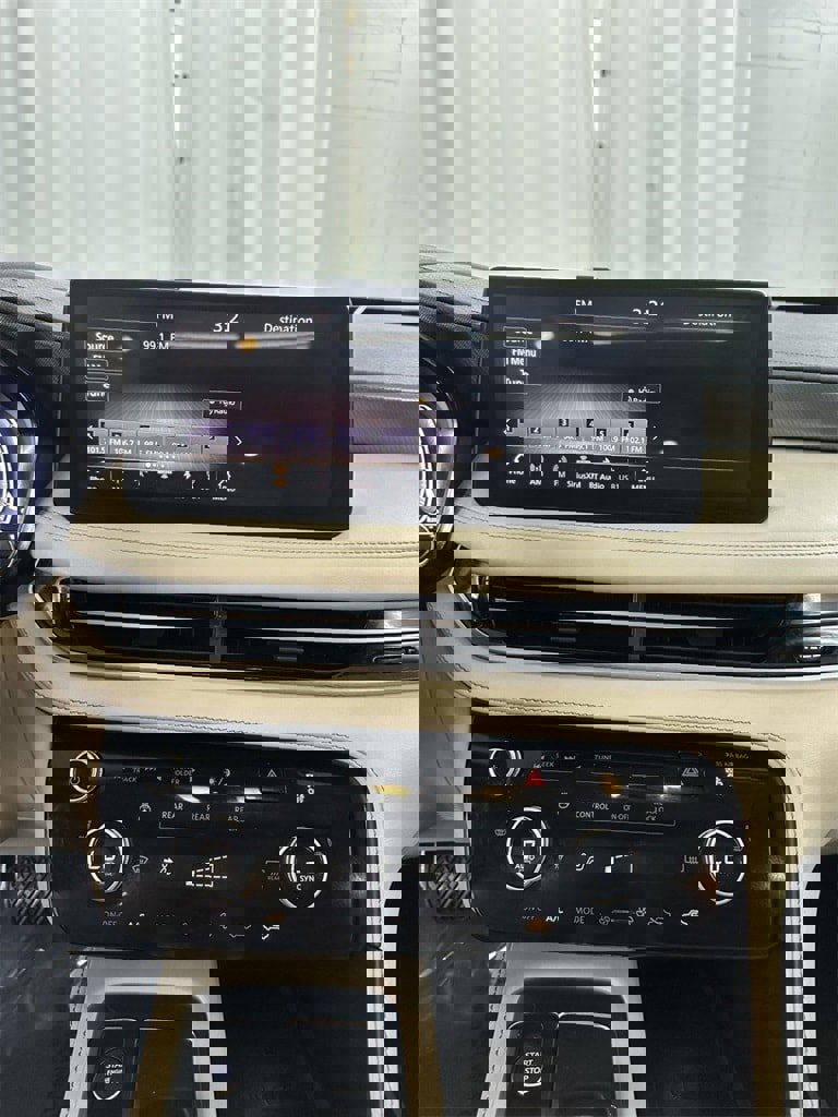 Used 2023 INFINITI QX60 Luxe image 25