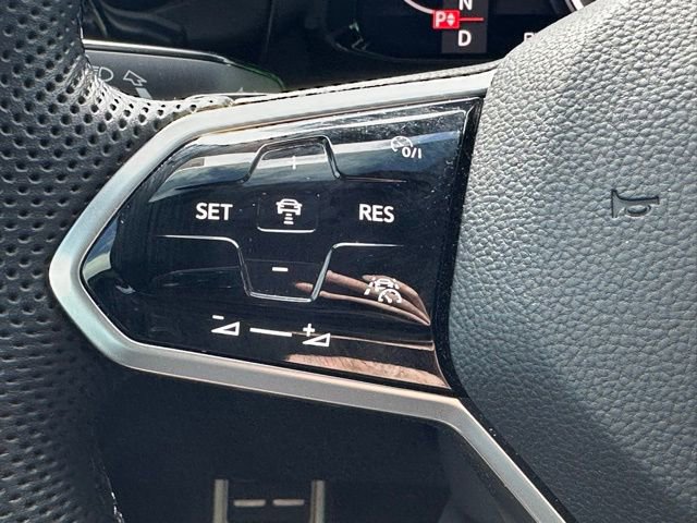 Used 2022 Volkswagen GTI SE image 15