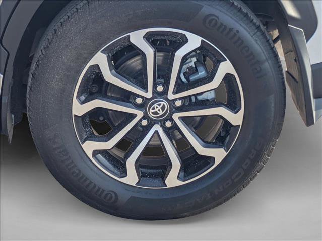 Used 2025 Toyota Corolla Cross AWD Hybrid image 23