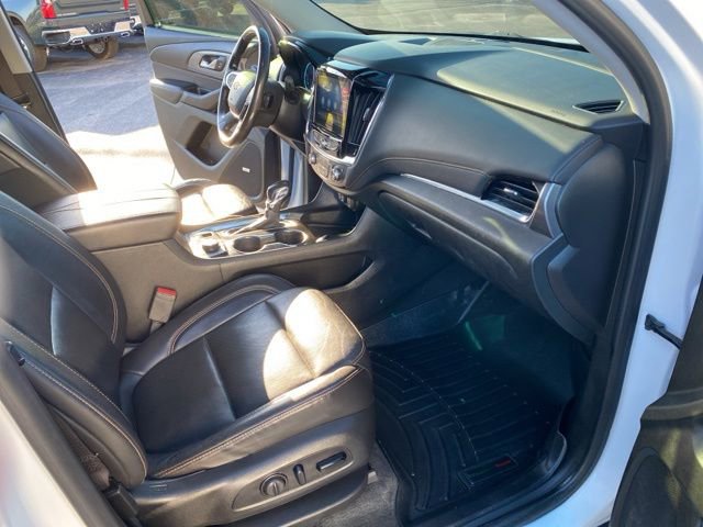 Used 2021 Chevrolet Traverse Premier w/ Redline Edition FWD image 42