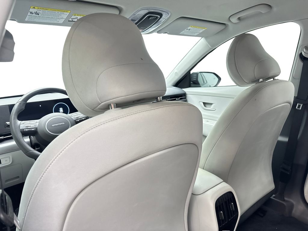 Used 2024 Hyundai Kona SEL FWD image 35