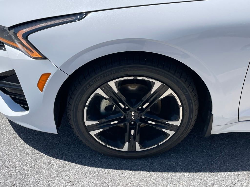 Certified 2023 Kia K5 GT-Line AWD/4WD image 29