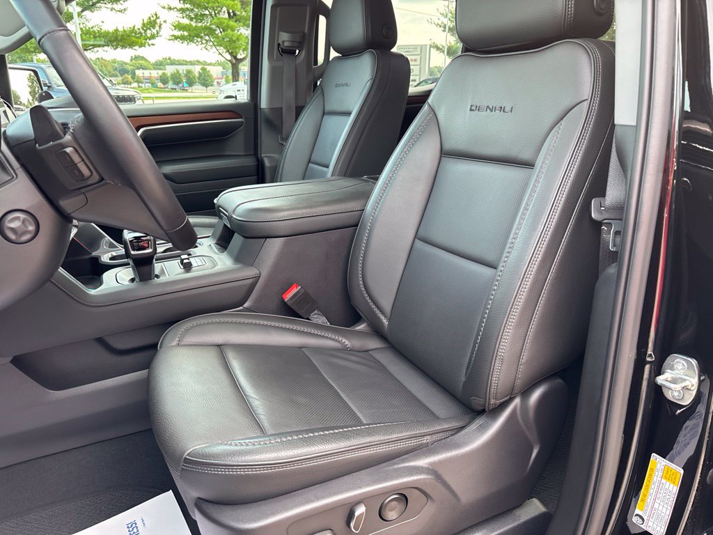 Used 2023 GMC Sierra 1500 Denali w/ Denali Reserve Package AWD/4WD image 58