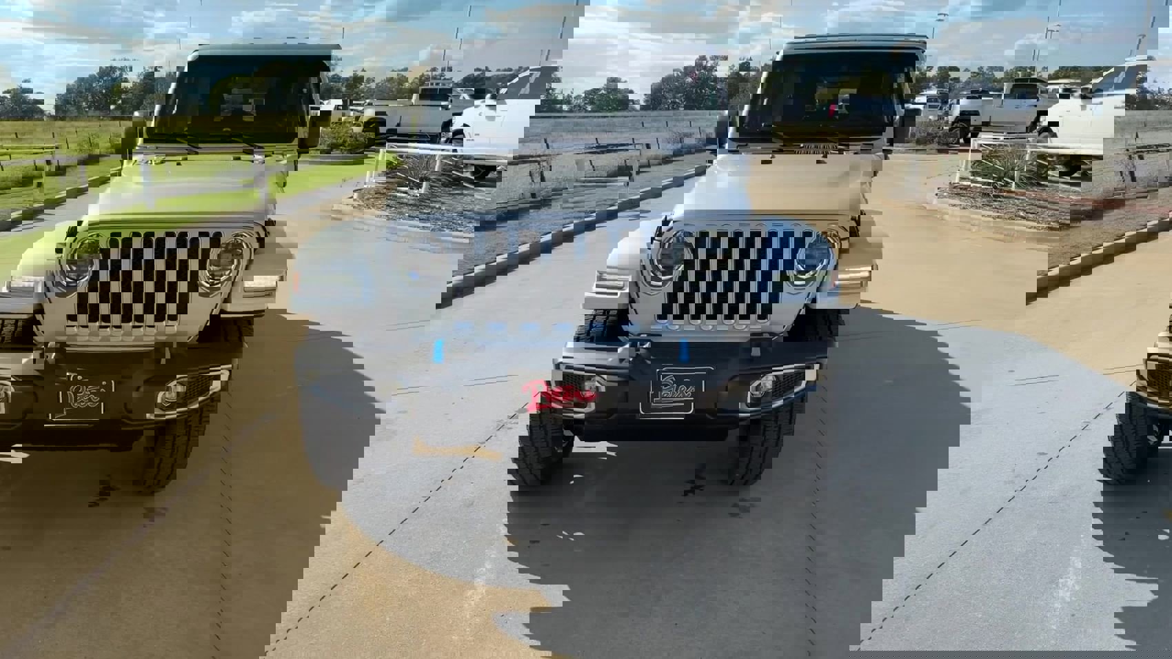 New 2023 Jeep Wrangler Sahara w/ Cold Weather Group image 3