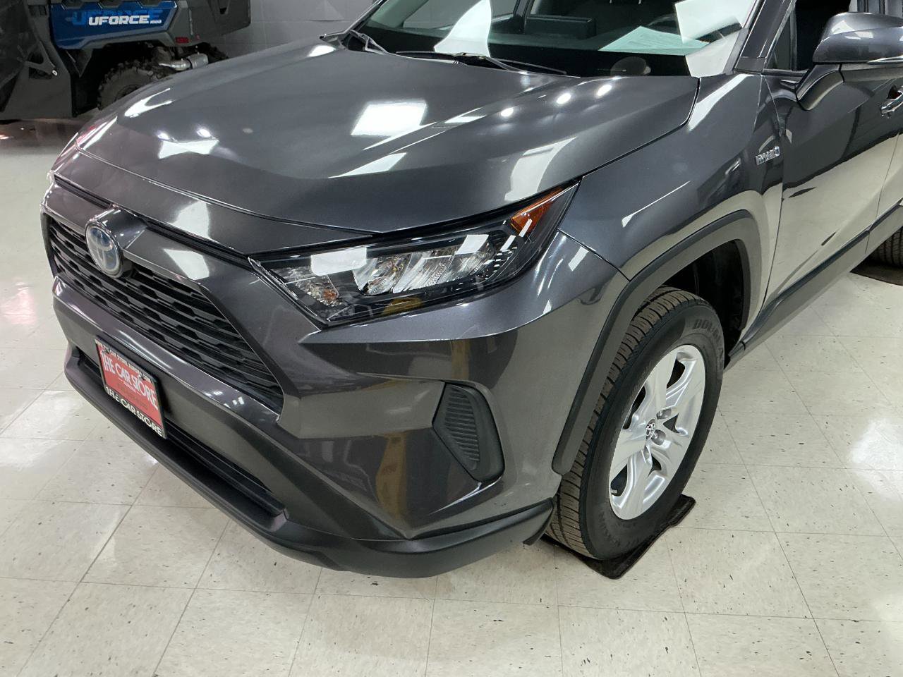 Used 2019 Toyota RAV4 LE AWD/4WD image 33