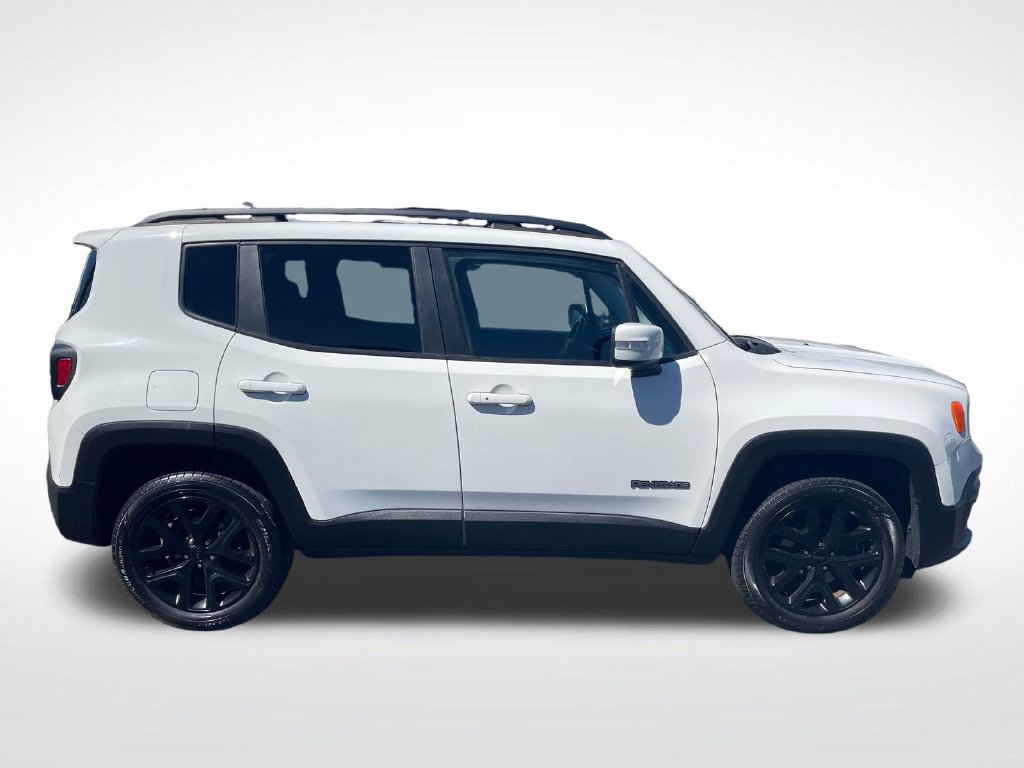 Certified 2017 Jeep Renegade Altitude AWD/4WD image 10