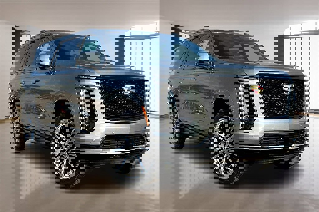 New 2026 Cadillac Escalade ESV Platinum Sport w/ LPO, Floor Liner Package image 2