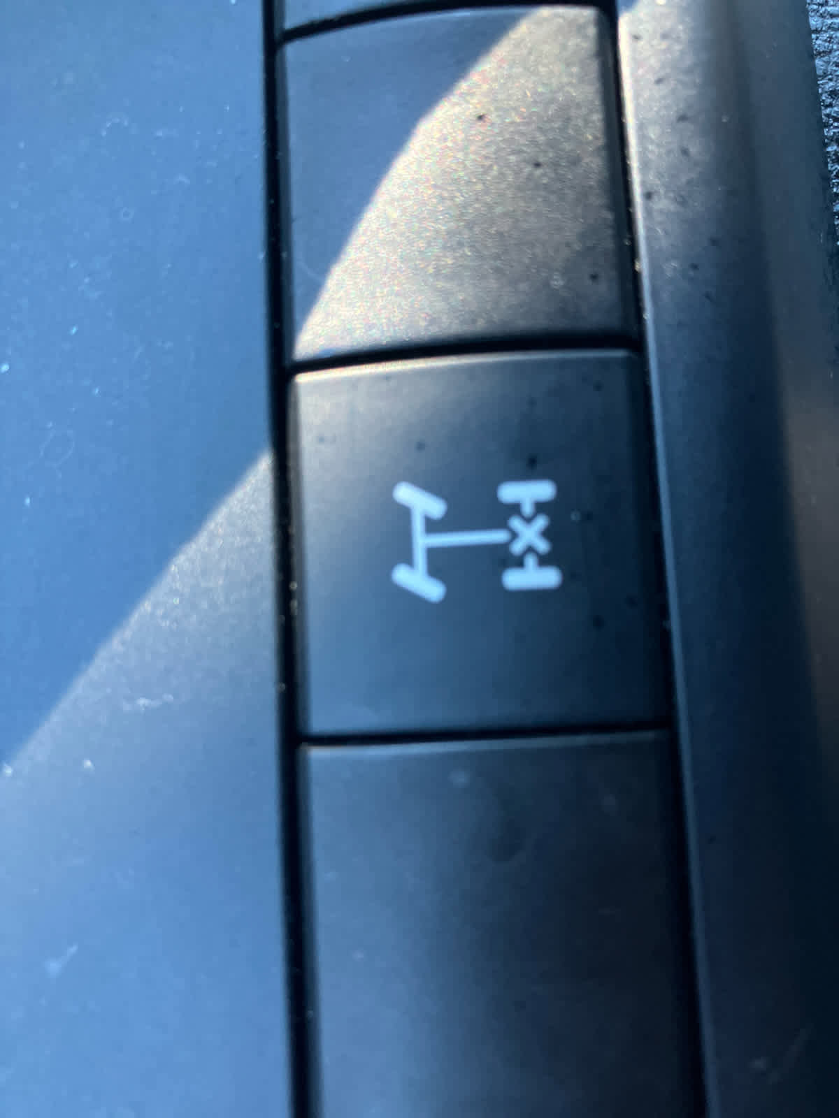 Used 2024 Toyota Tacoma TRD Off-Road image 29