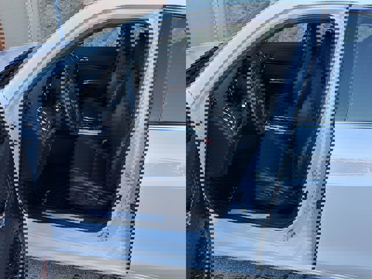 Used 2017 Acura TLX image 16