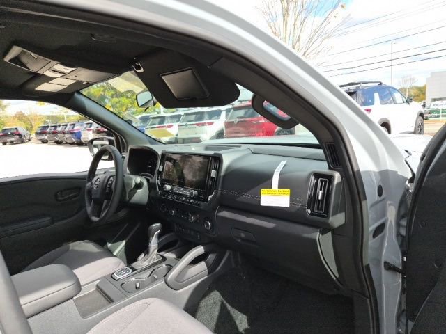 New 2026 Nissan Frontier SV w/ SV Convenience Package image 11