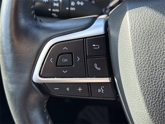 Used 2022 Toyota Highlander XSE image 25