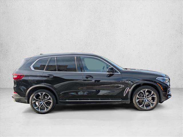 Used 2022 BMW X5 xDrive45e w/ Executive Package image 4