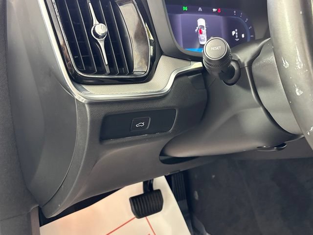 Used 2024 Volvo S60 B5 Plus AWD/4WD image 16