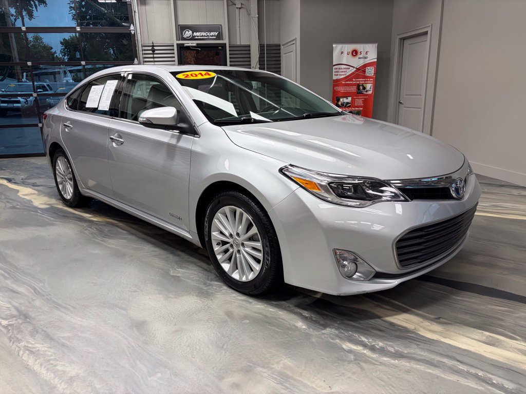 Used 2014 Toyota Avalon XLE Touring FWD image 1