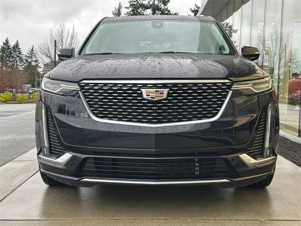 Used 2021 Cadillac XT6 Premium Luxury image 8