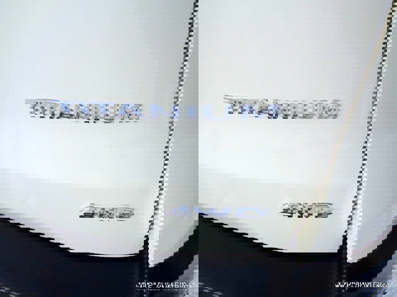 Used 2021 Ford EcoSport Titanium image 6