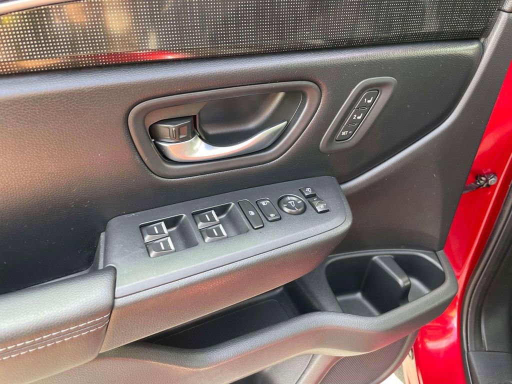 Certified 2023 Honda Pilot Elite image 19