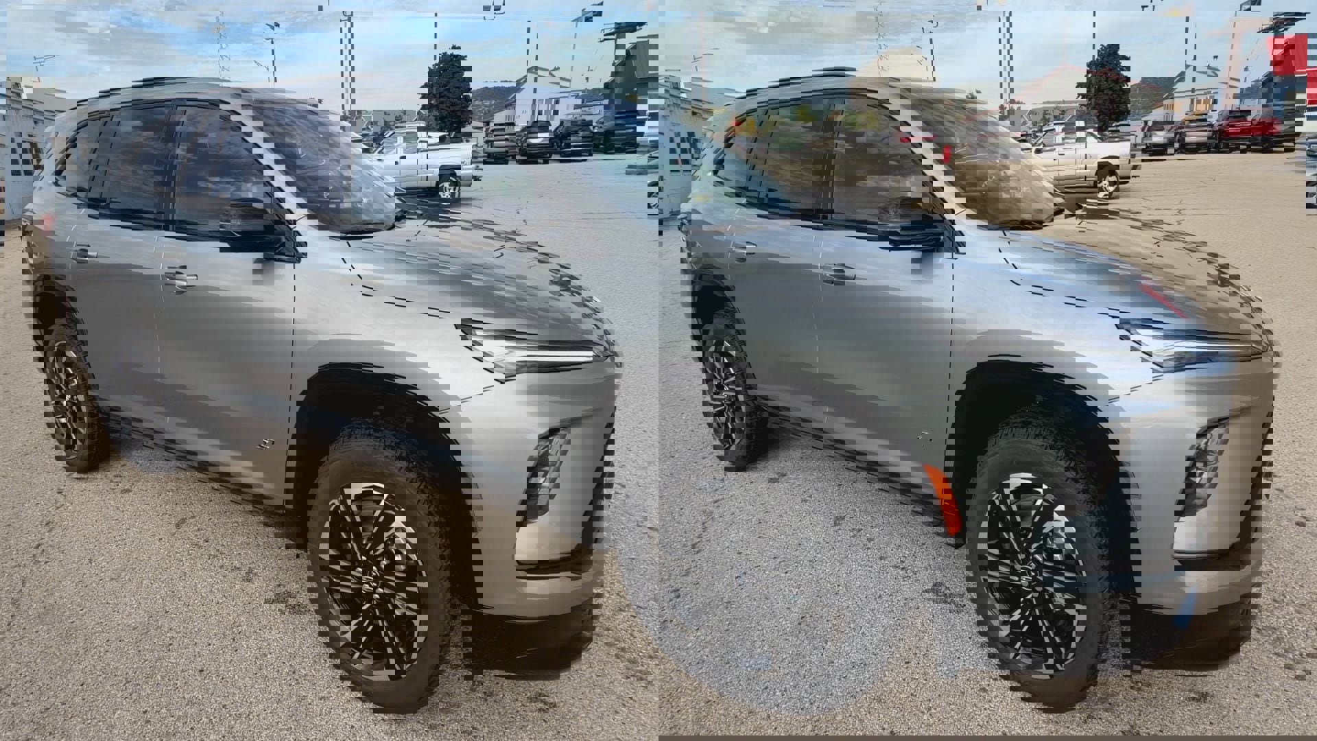 New 2026 Buick Enclave Sport Touring w/ Power Package image 2